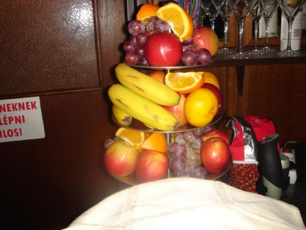 Hotel Omnibusz Budapest Luaran gambar