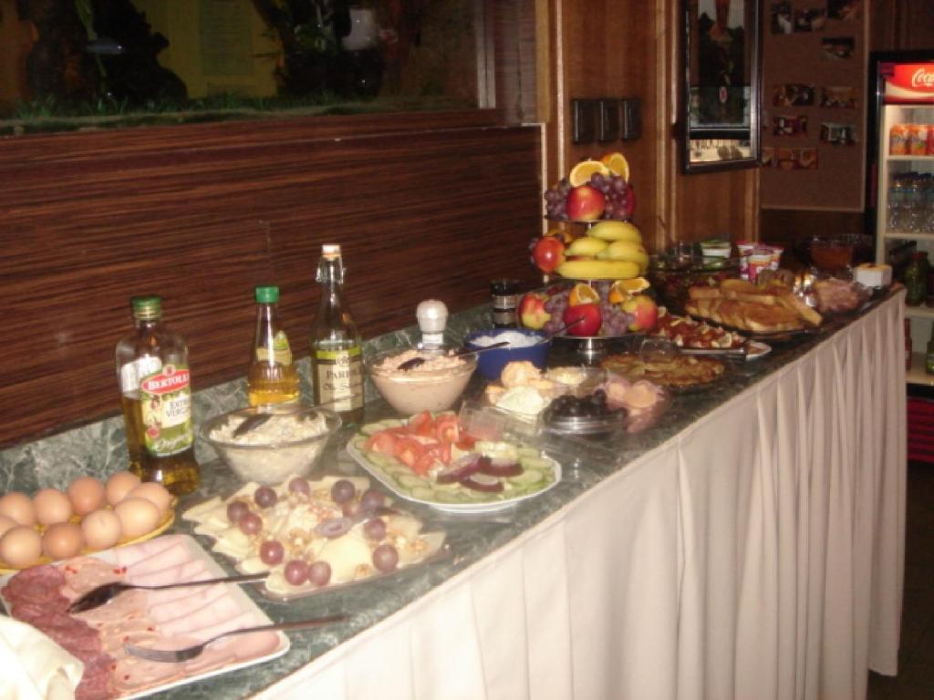 Hotel Omnibusz Budapest Luaran gambar