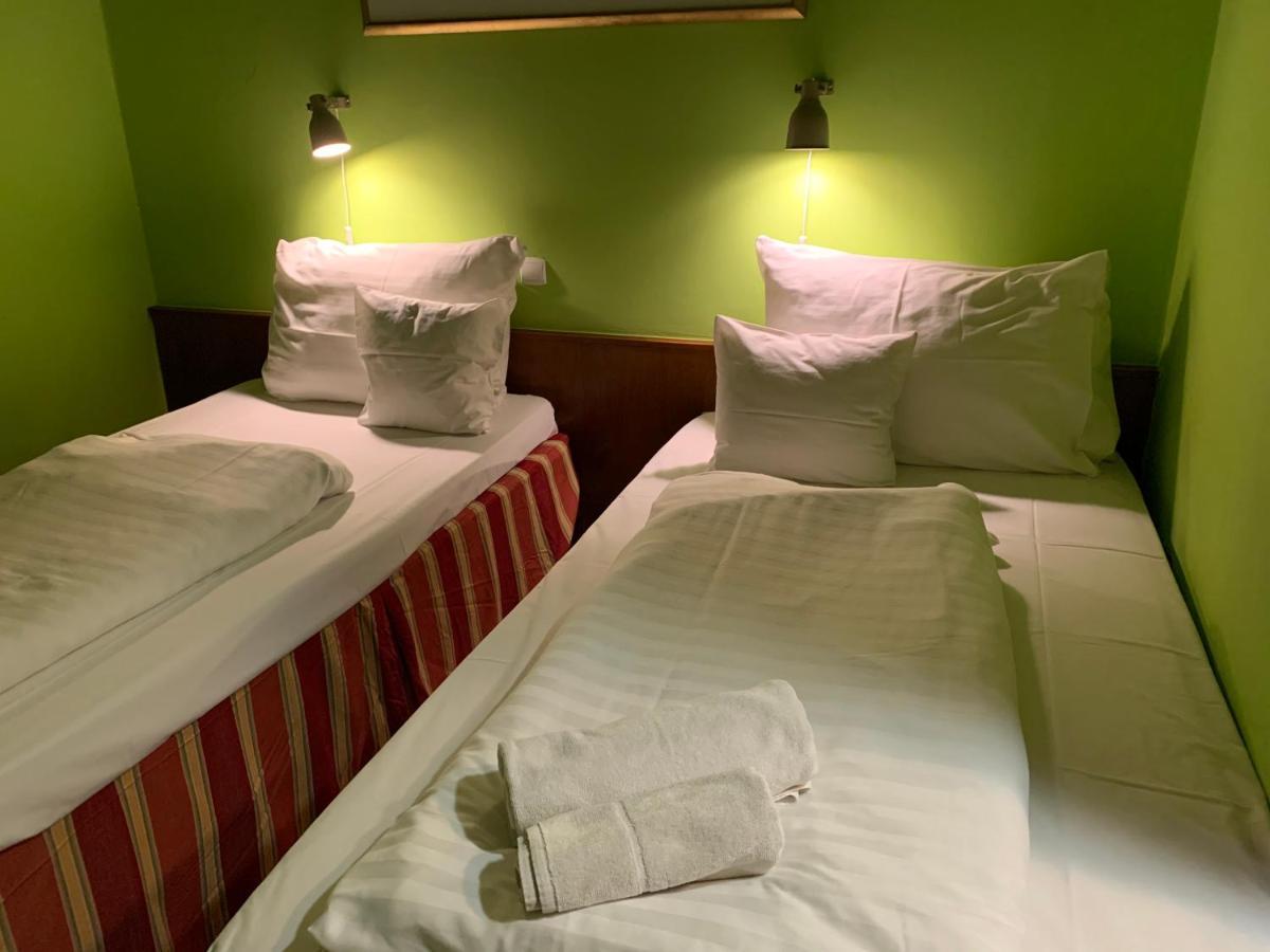 Hotel Omnibusz Budapest Luaran gambar