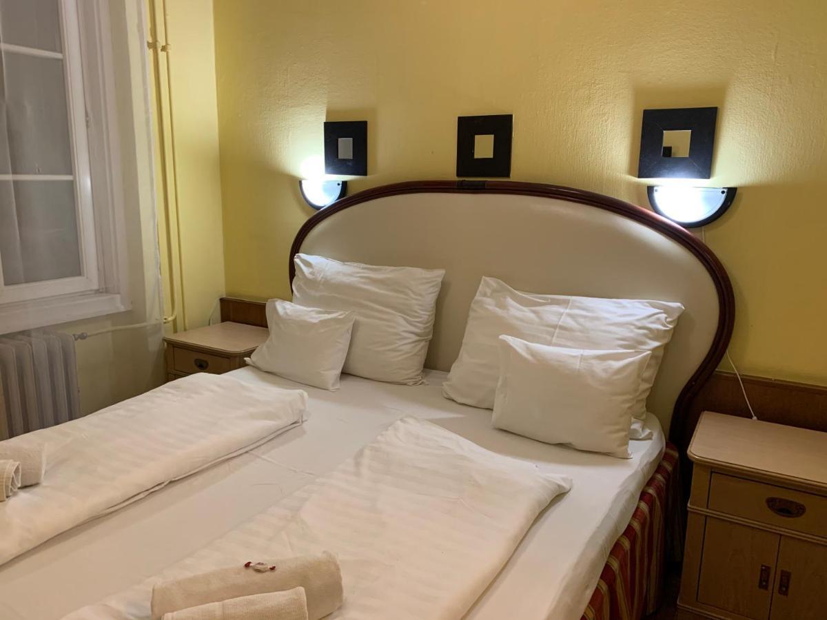 Hotel Omnibusz Budapest Luaran gambar
