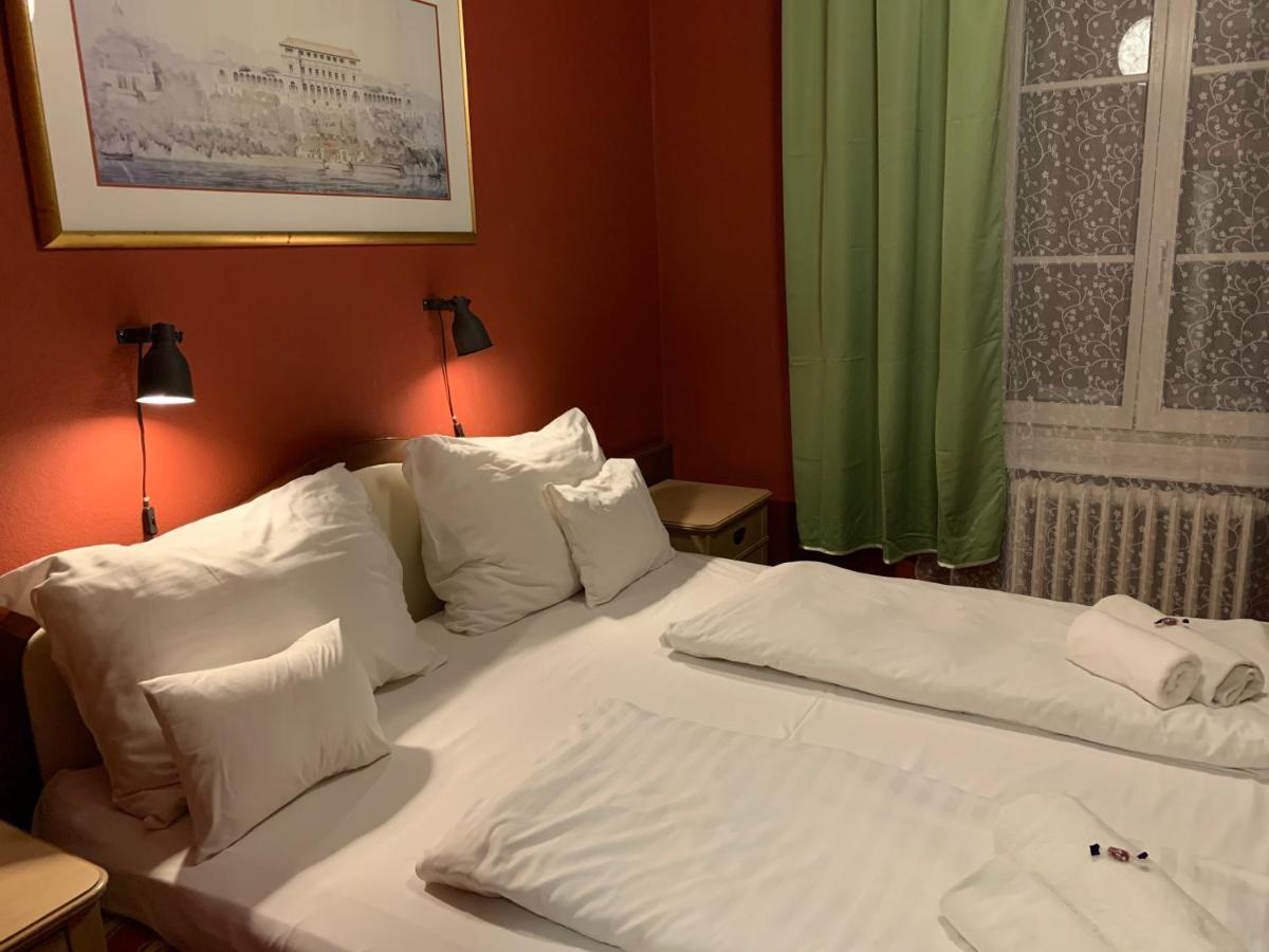 Hotel Omnibusz Budapest Luaran gambar